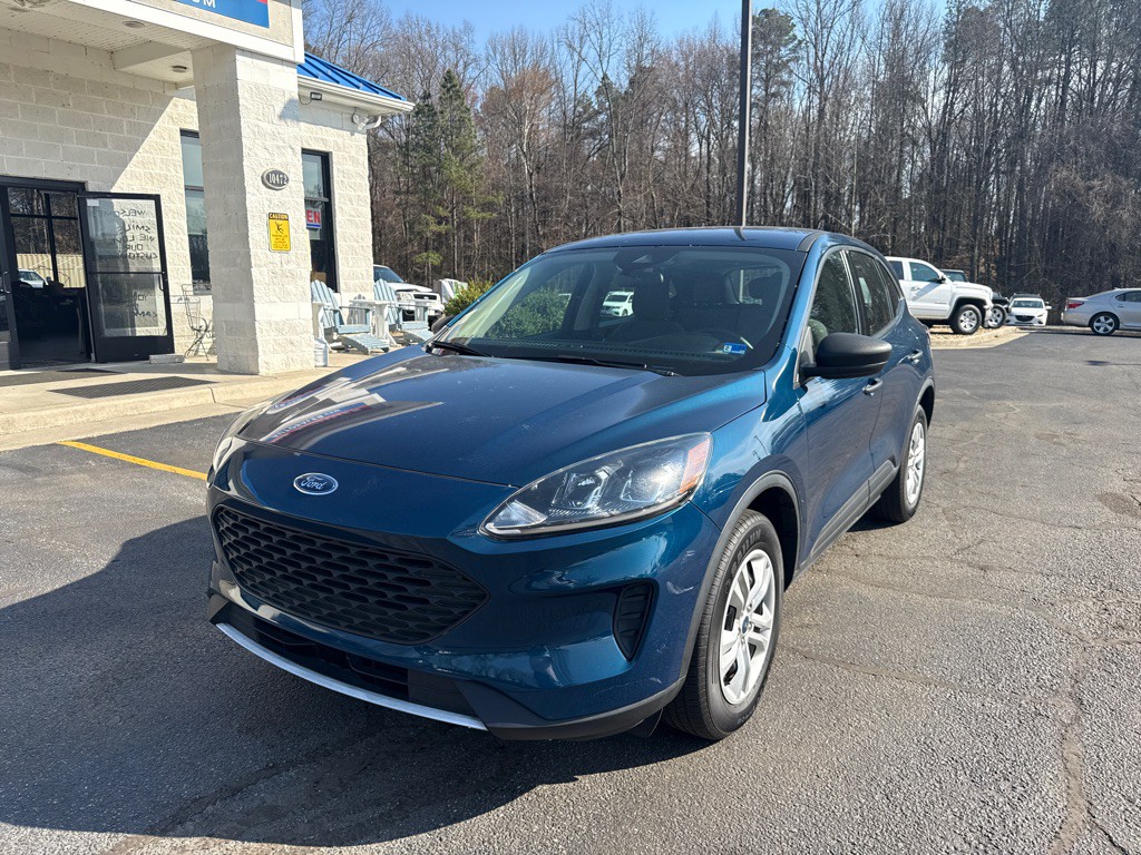 2020 Ford Escape Image 1
