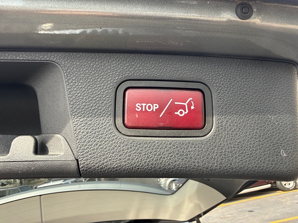 2015 Mercedes-Benz GLK-Class Image 7