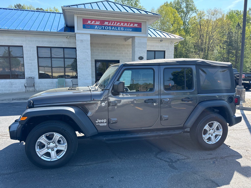 2019 Jeep Wrangler Unlimited Image 2