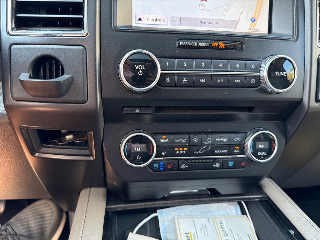 2018 Ford Expedition Image 16