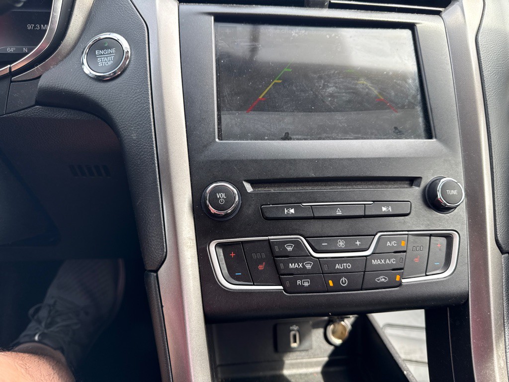 2017 Ford Fusion Image 12