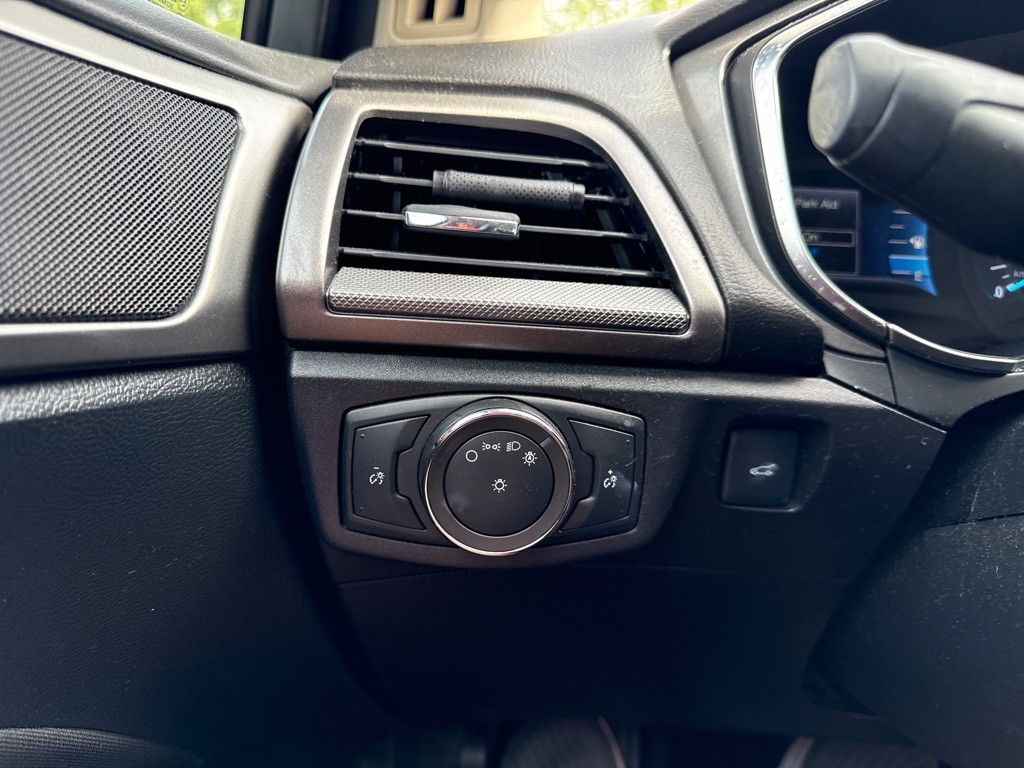 2017 Ford Fusion Image 15