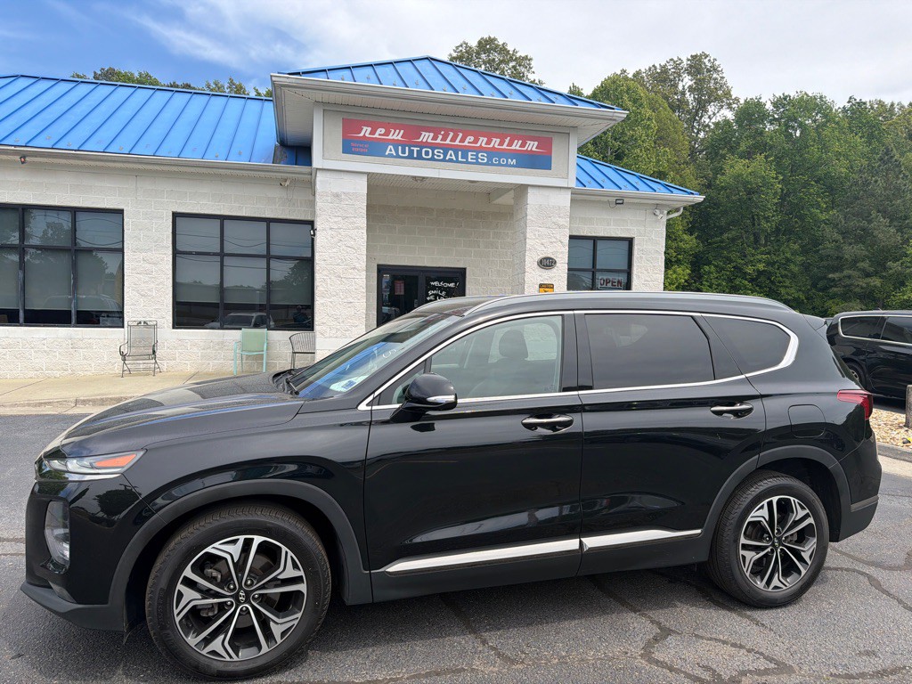2019 Hyundai Santa Fe Image 2