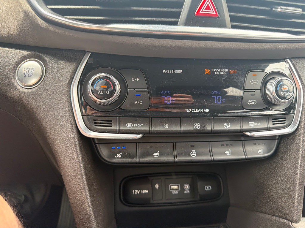 2019 Hyundai Santa Fe Image 12