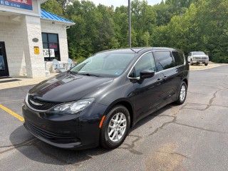 Image for 2017 Chrysler Pacifica Touring ID: 7385517