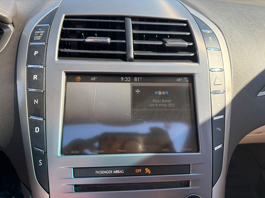 2018 Lincoln MKZ Image 12