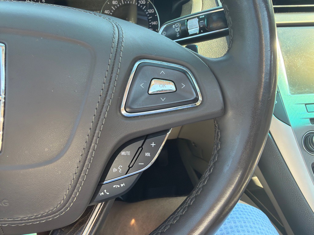 2018 Lincoln MKZ Image 16