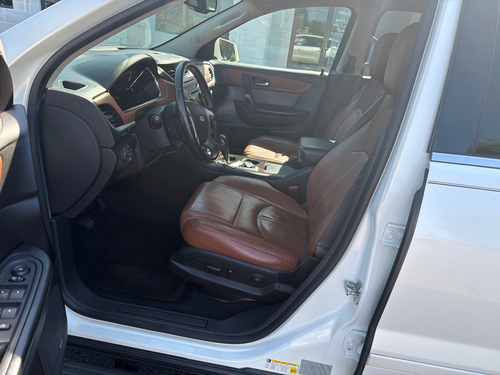 2015 Chevrolet Traverse Image 7