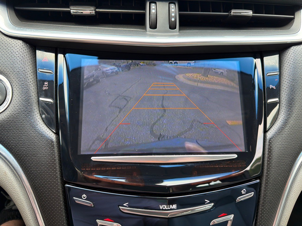 2014 Cadillac XTS Image 12
