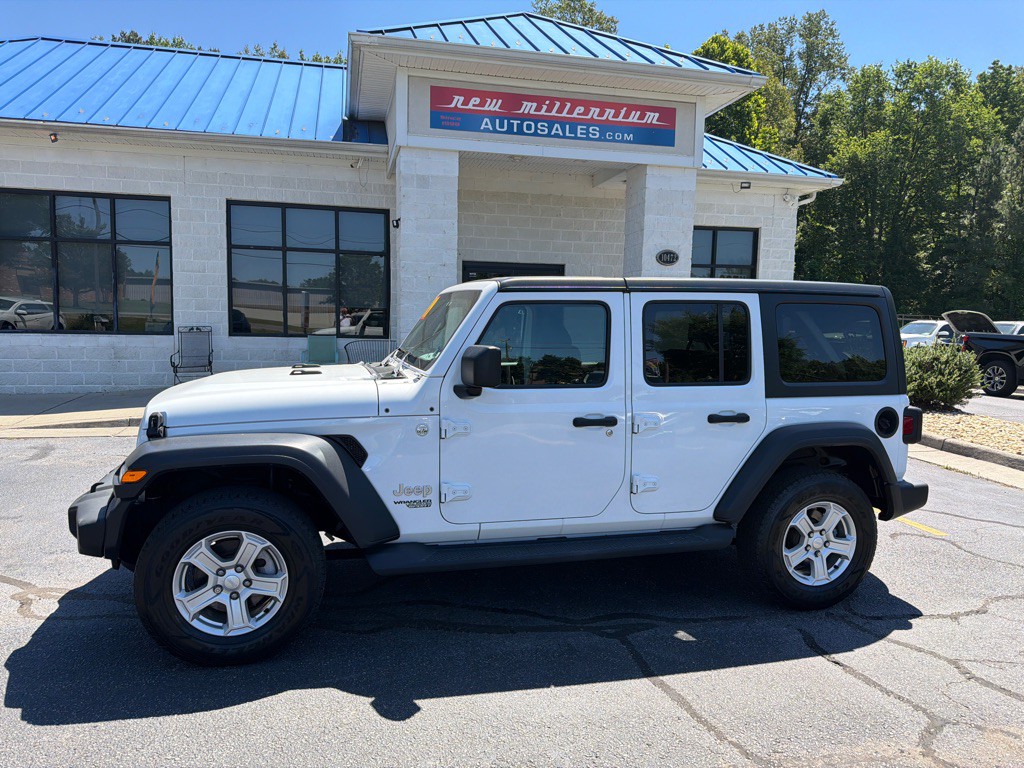 2019 Jeep Wrangler Unlimited Image 2