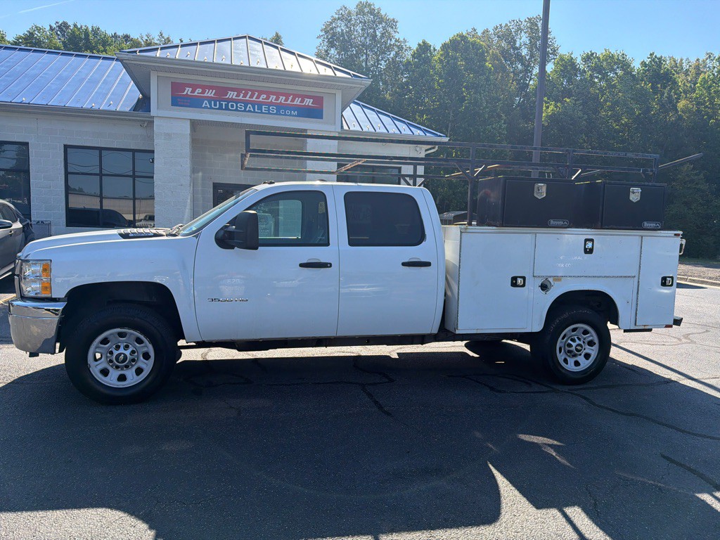 2014 Chevrolet Silverado 1500 Image 2