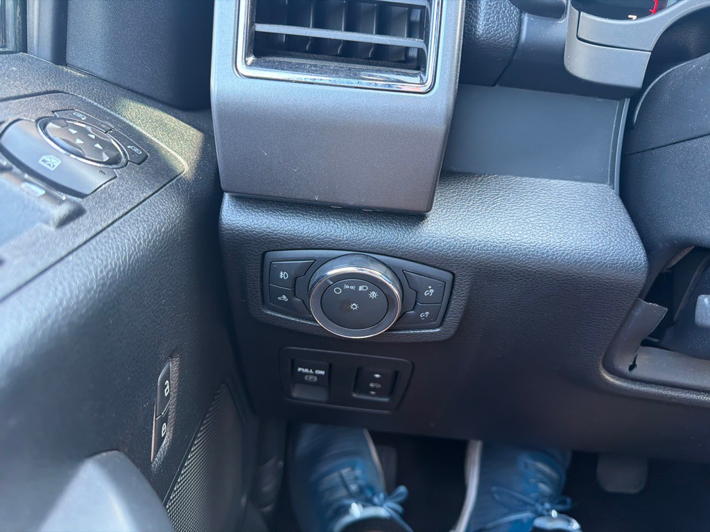 2018 Ford F-150 Image 15