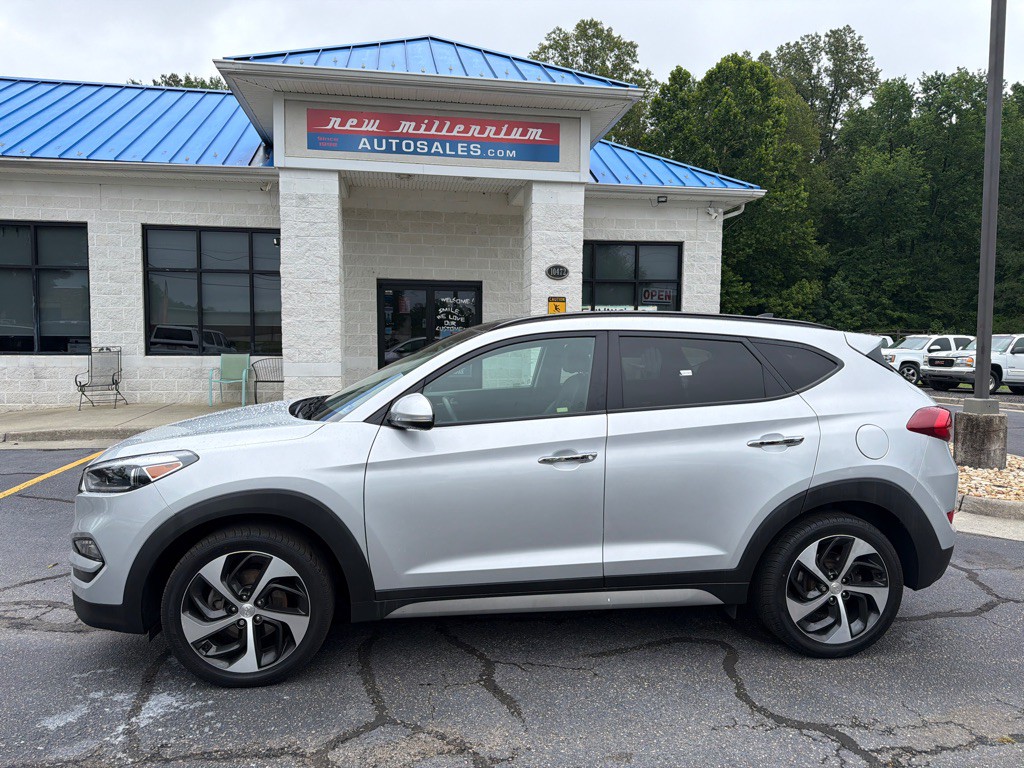 2018 Hyundai Tucson Image 2
