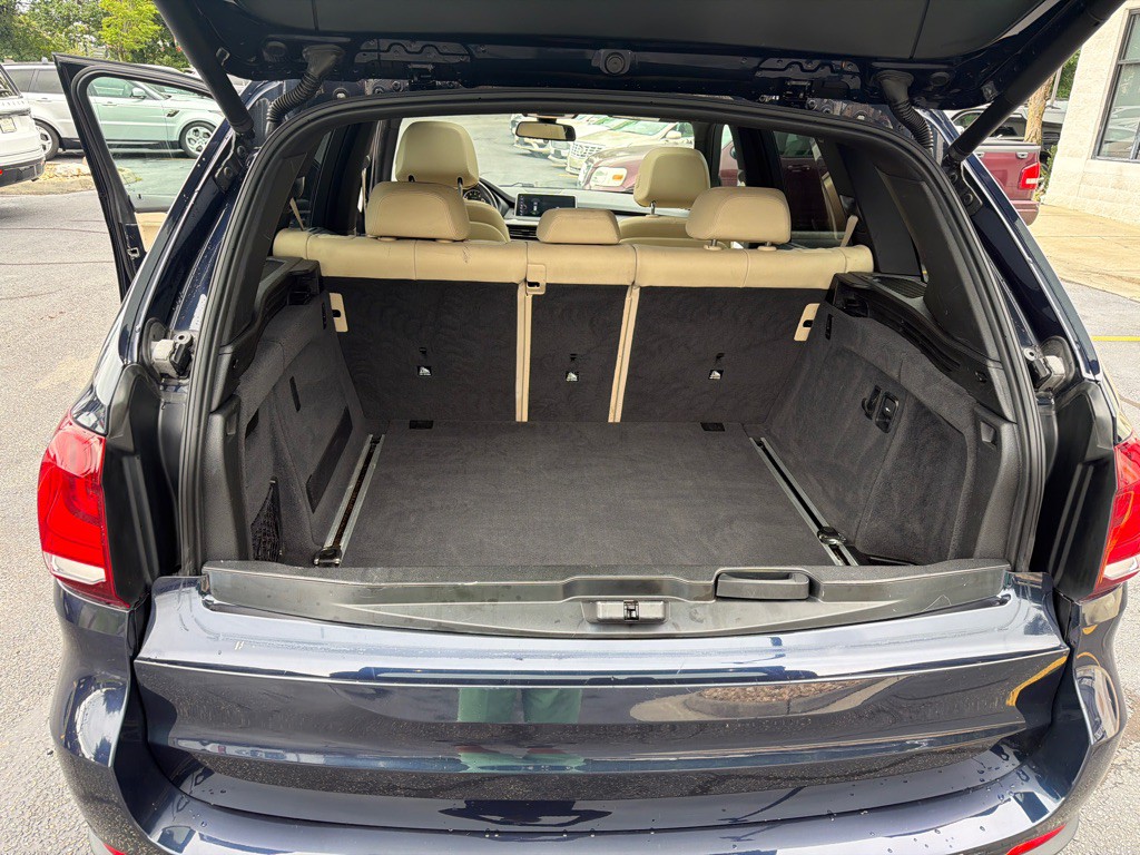 2017 BMW X5 Image 6