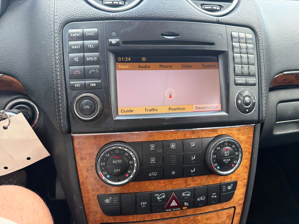2009 Mercedes-Benz GL-Class Image 12