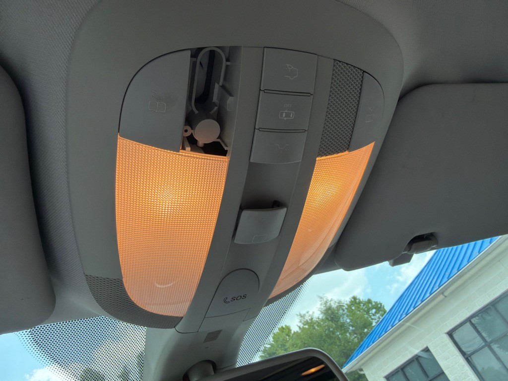 2009 Mercedes-Benz GL-Class Image 16