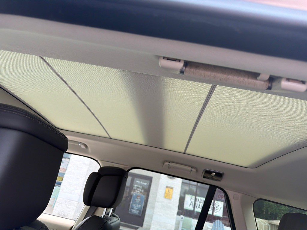 2020 Land Rover Range Rover Image 11