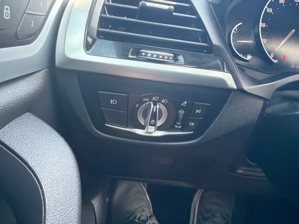 2019 BMW X3 Image 17