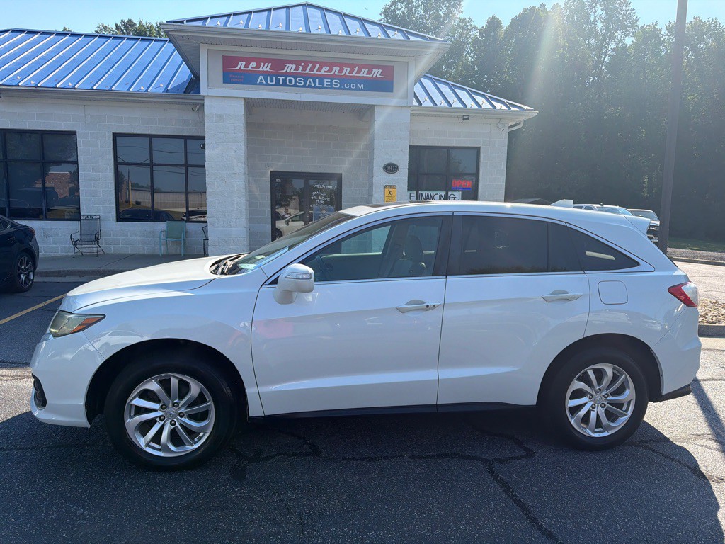 2016 Acura RDX Image 2