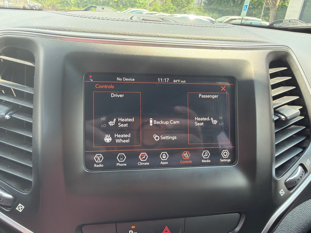 2020 Jeep Cherokee Image 10