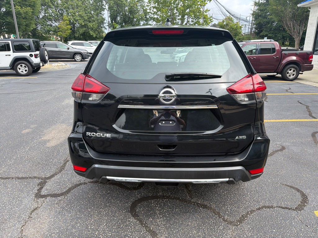 2019 Nissan Rogue Image 5