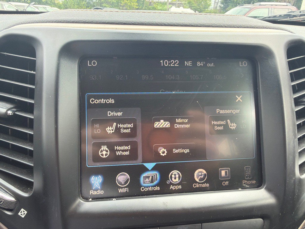 2016 Jeep Cherokee Image 11