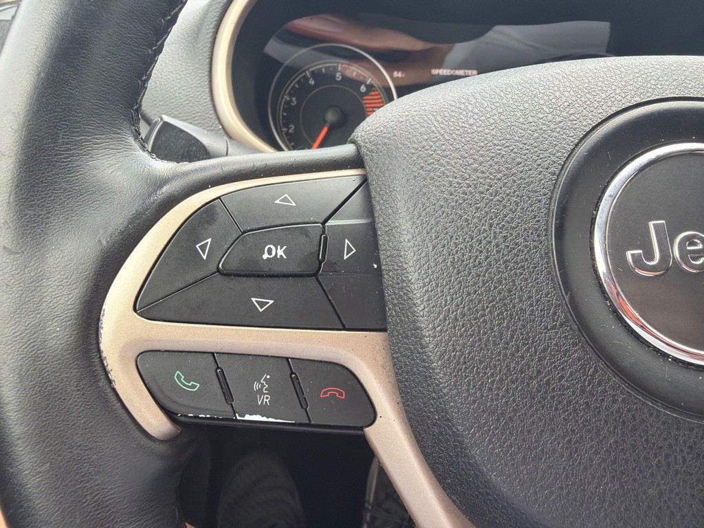 2016 Jeep Cherokee Image 15