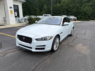 Image for 2018 Jaguar XE Portfolio Le ID: 7581150