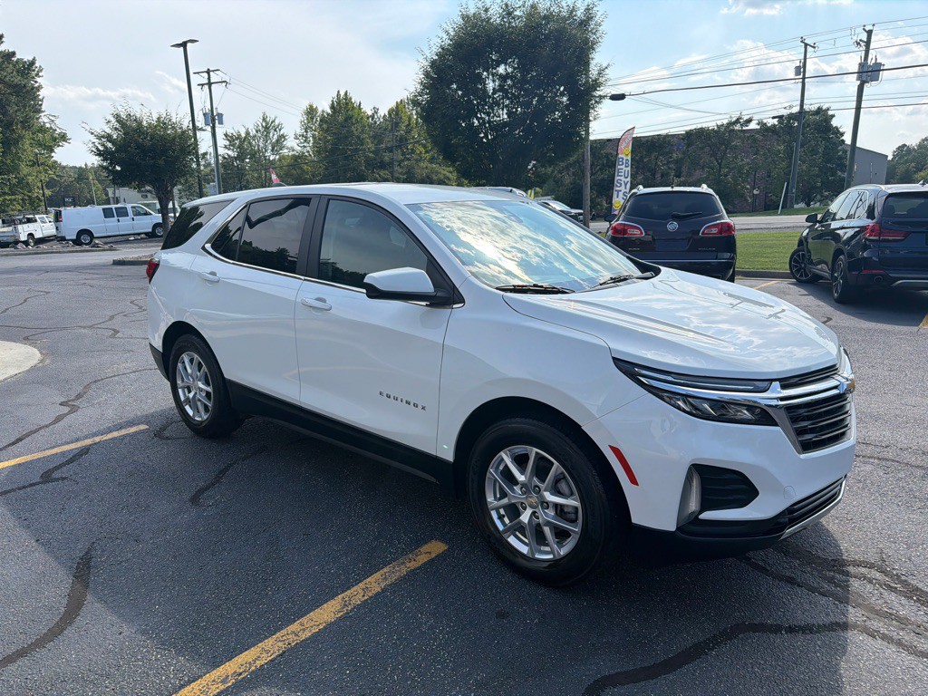 2022 Chevrolet Equinox Image 4