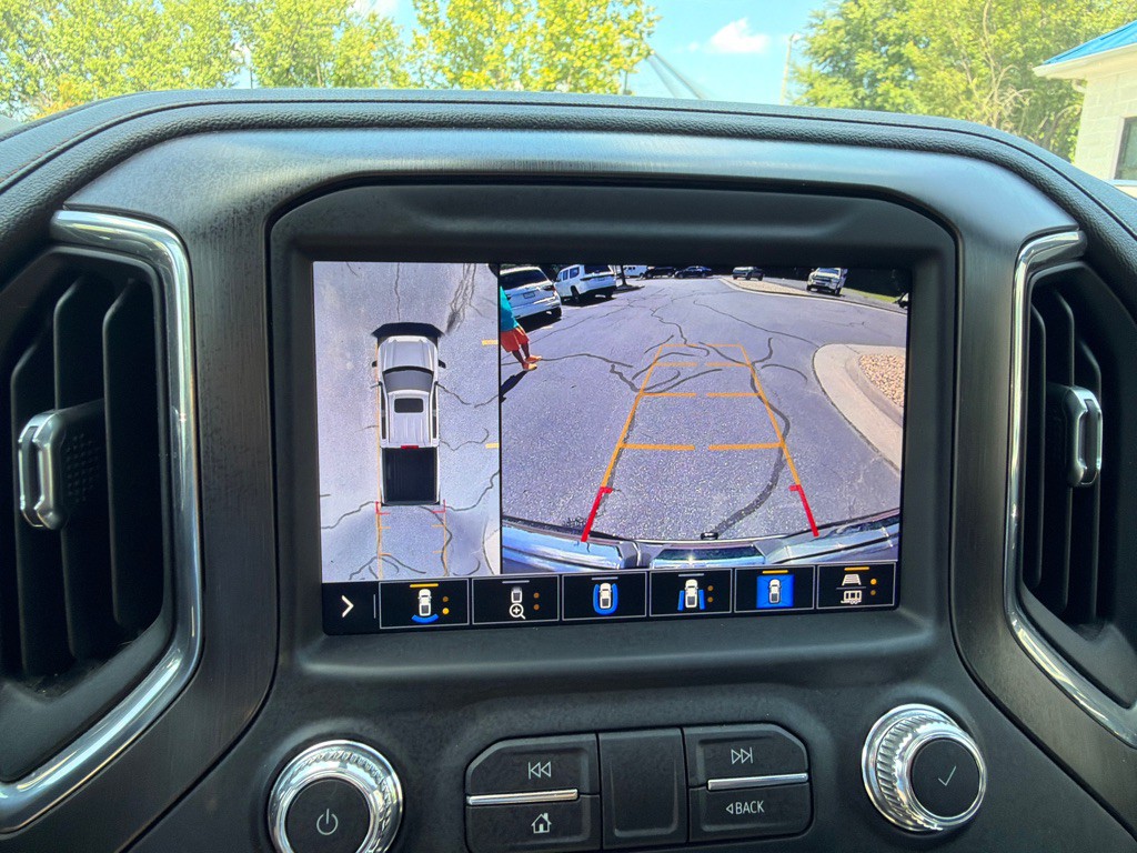 2021 GMC Sierra Image 12