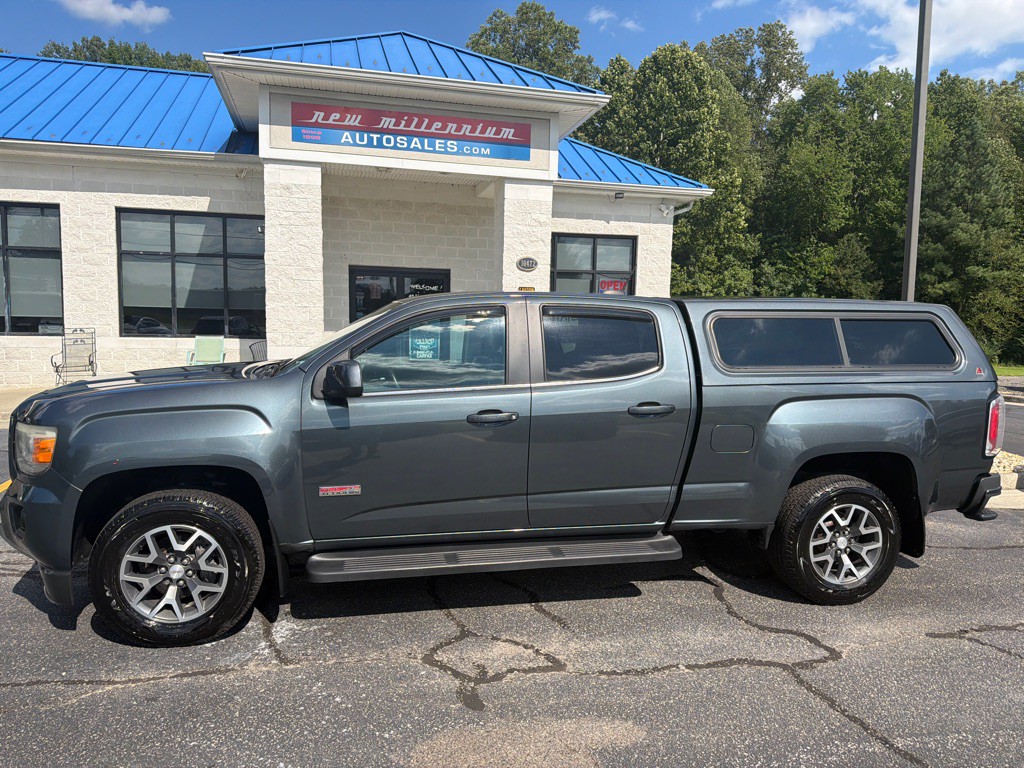 2015 GMC Canyon Image 2