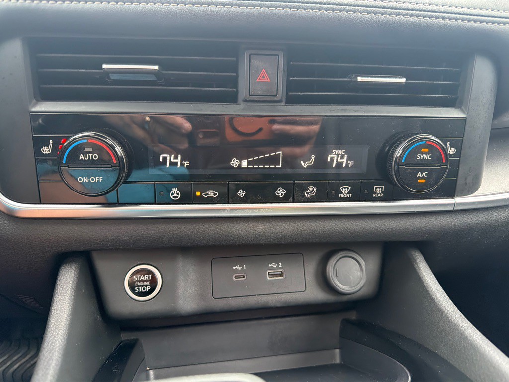 2023 Nissan Rogue Image 13