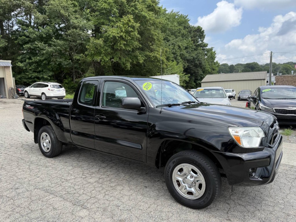 2015 Toyota Tacoma Image 4