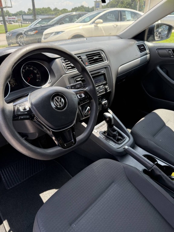 2015 Volkswagen Jetta Image 6