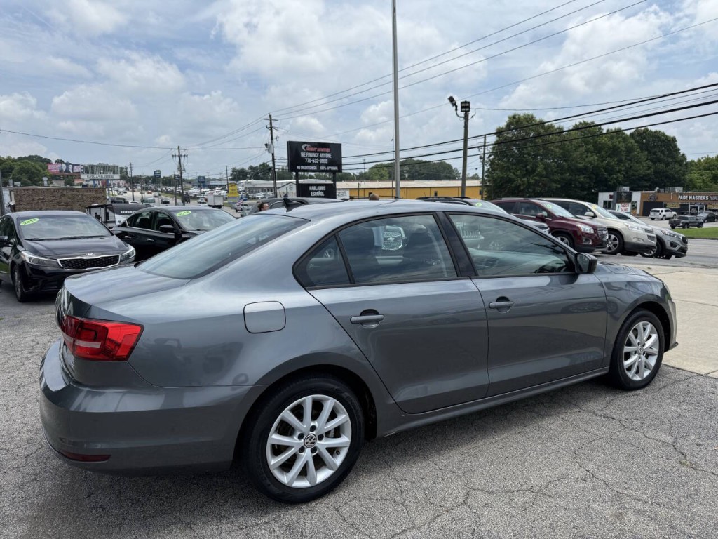 2015 Volkswagen Jetta Image 9