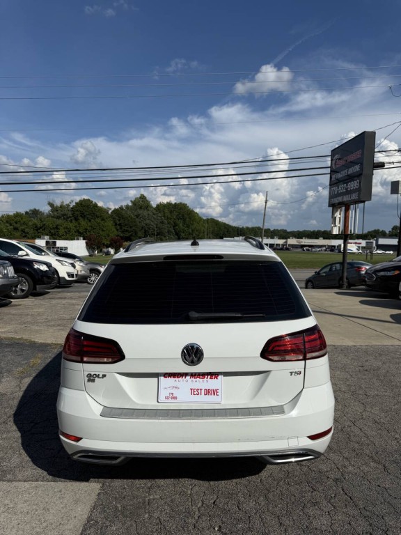 2018 Volkswagen Golf Image 13