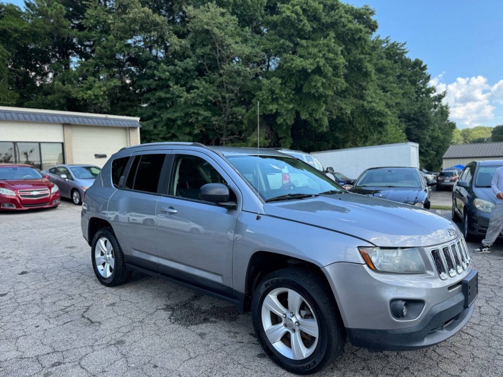 2016 Jeep Compass Image 4
