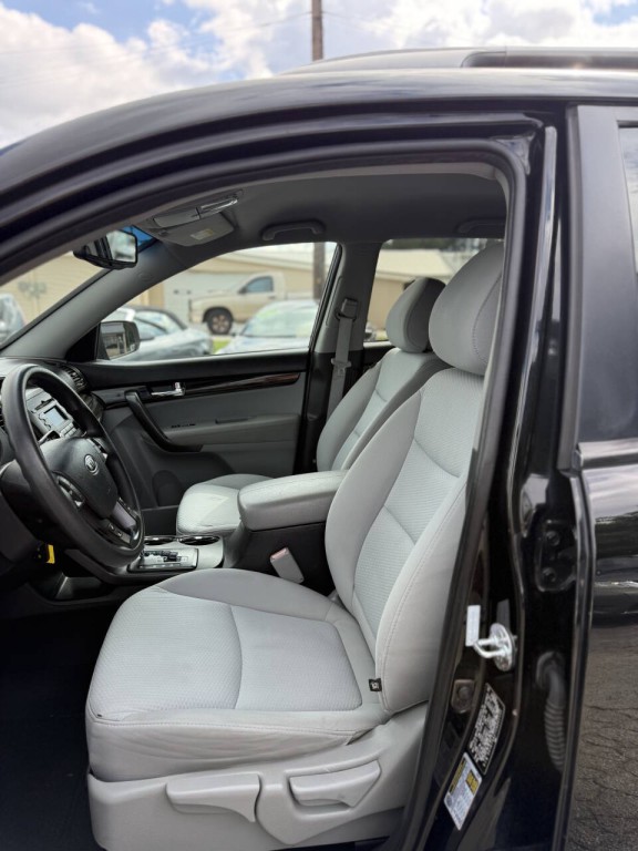 2012 Kia Sorento Image 6