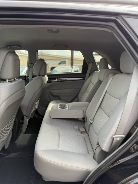 2012 Kia Sorento Image 8