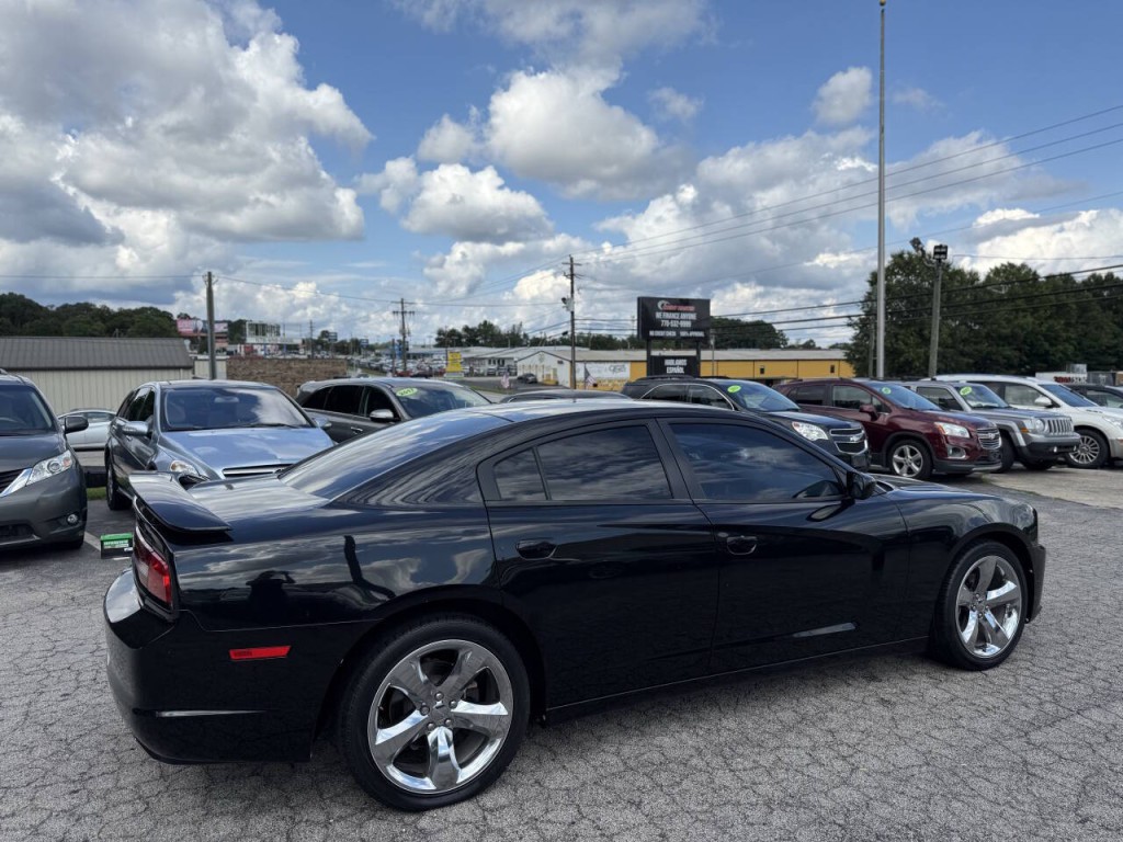 2014 Dodge Charger Image 11