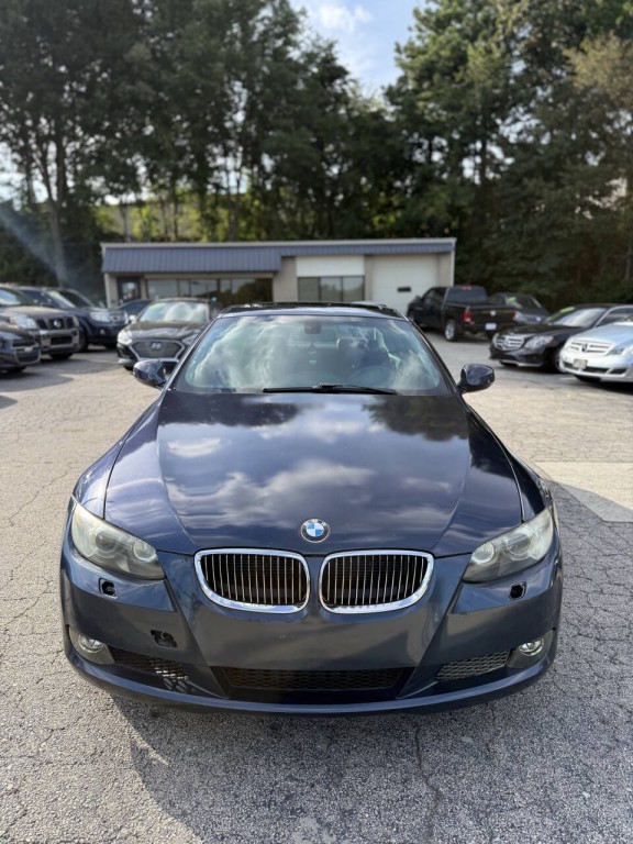 2010 BMW 3 Series Image 3