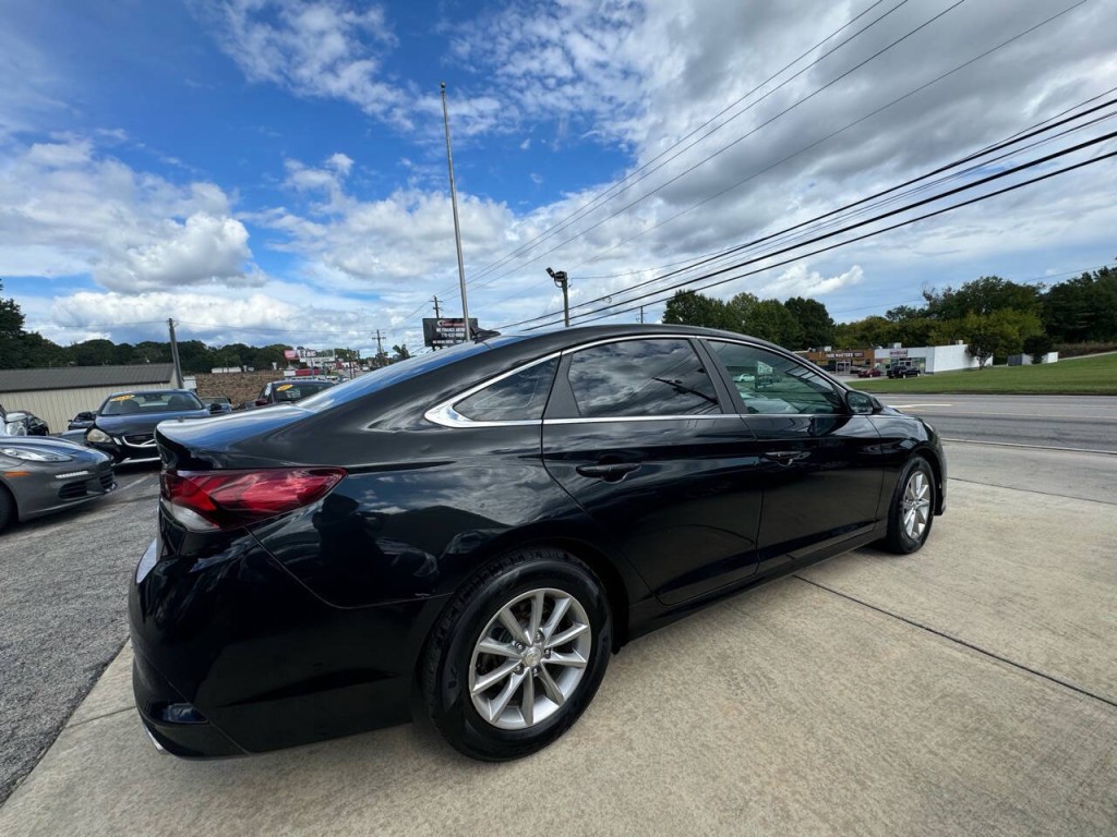 2018 Hyundai Sonata Image 4