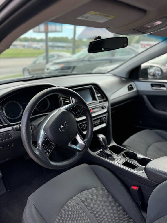 2018 Hyundai Sonata Image 5