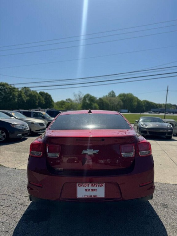 2013 Chevrolet Malibu Image 12