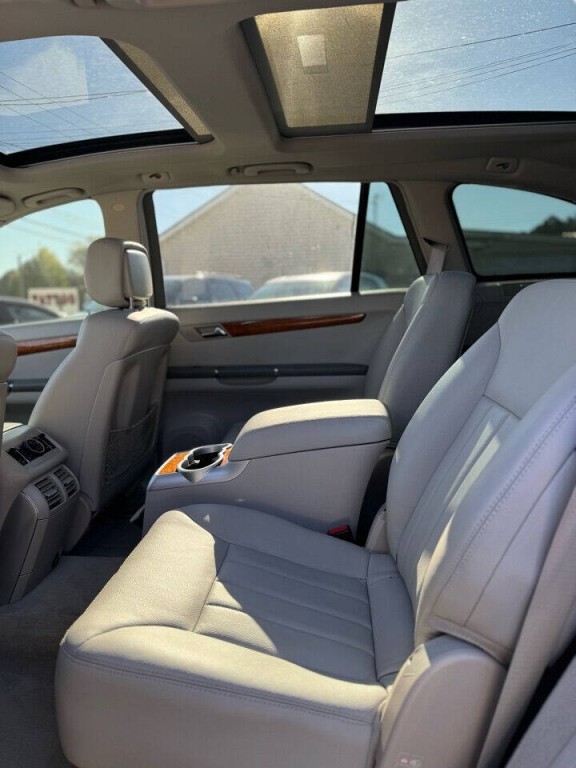 2007 Mercedes-Benz R-Class Image 12