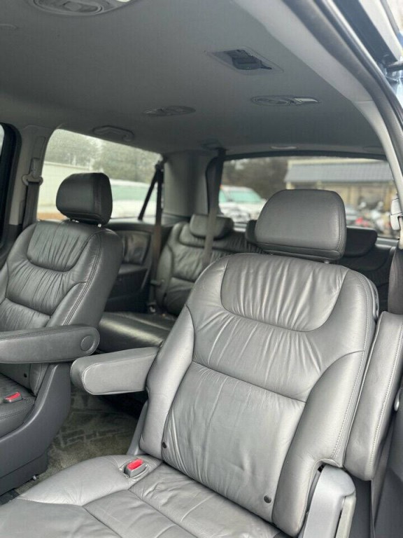 2005 Honda Odyssey Image 6