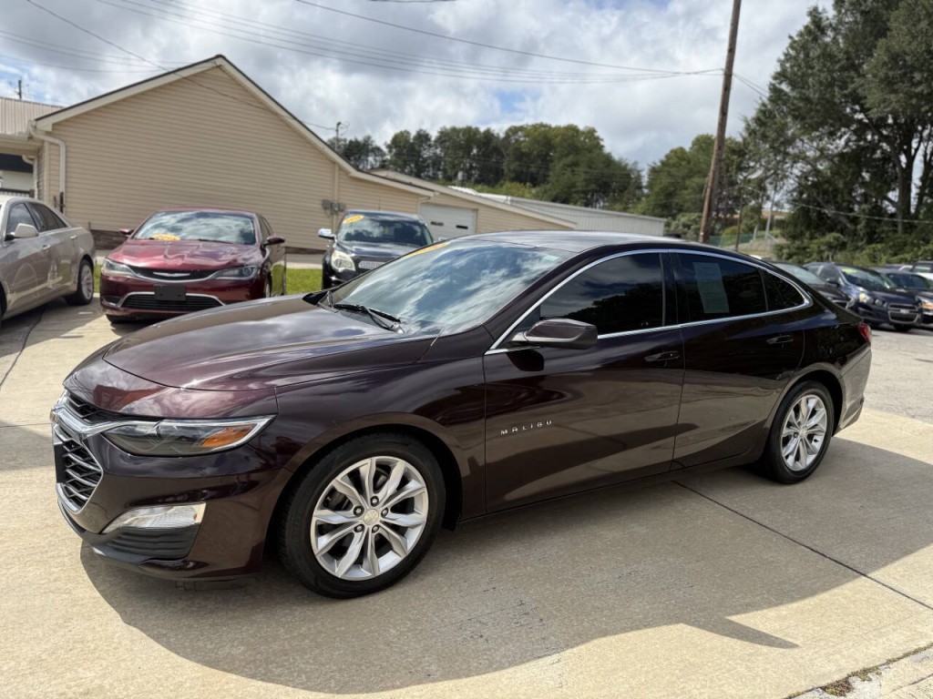 2020 Chevrolet Malibu Image 2