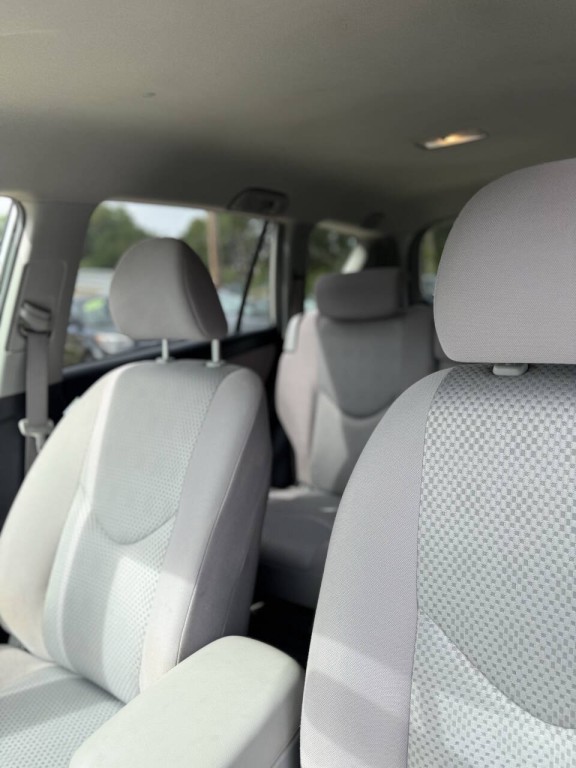 2007 Toyota Rav4 Image 8
