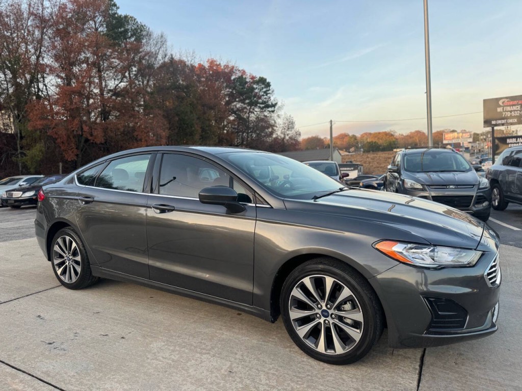 2020 Ford Fusion Image 3
