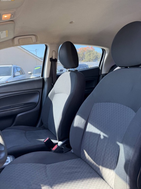 2019 Mitsubishi Mirage Image 5